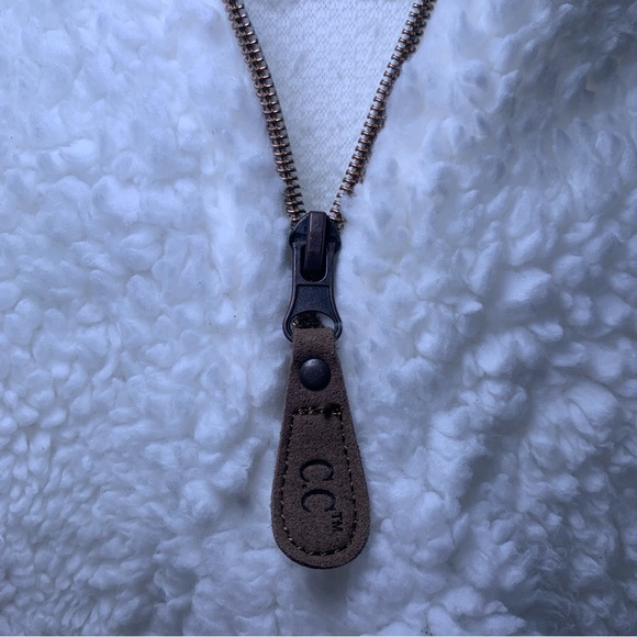 Girlie Girl Originals Medium White Sherpa Half Zip Pullover Pink Collar - Picture 3 of 14